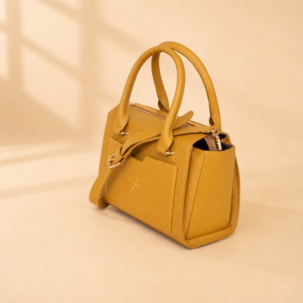 Ladies Mild Leather Handbag