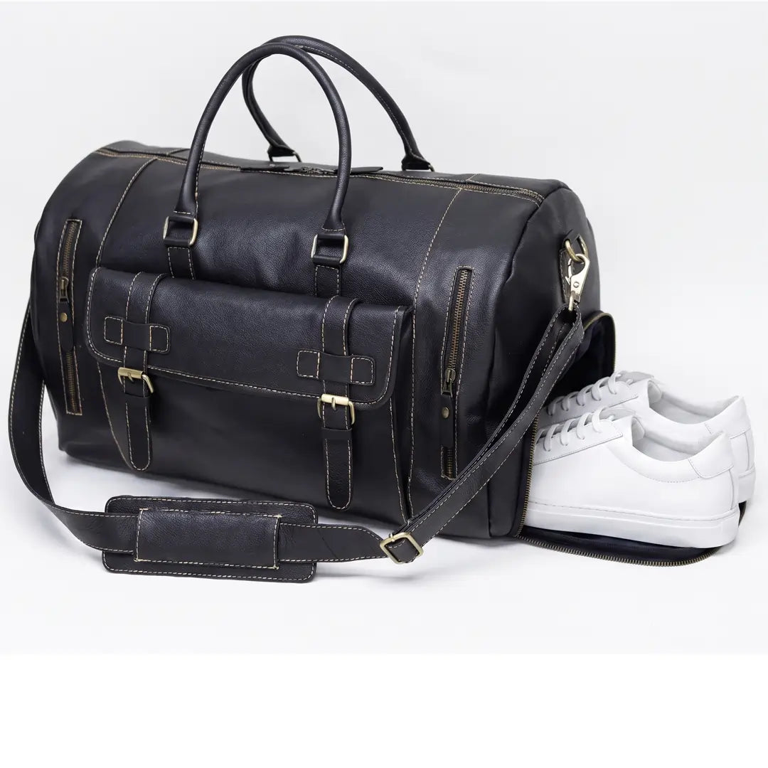 Mild Black Leather Travel Bag – Front Flap Pocket Design (TR-015)