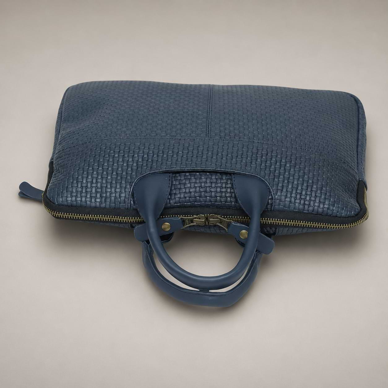 Premium Woven Leather MacBook Bag (LP-04)
