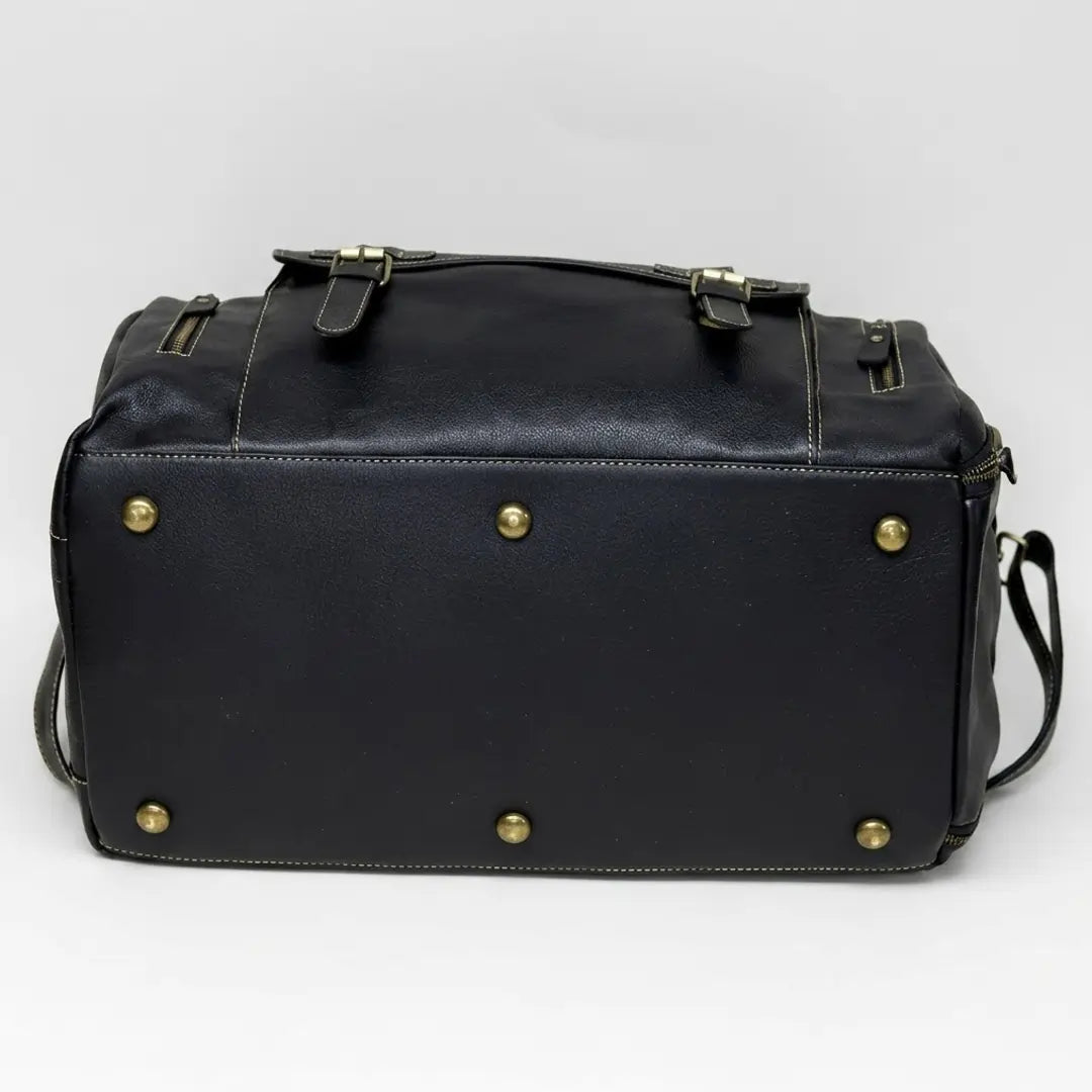 Mild Black Leather Travel Bag – Front Flap Pocket Design (TR-015)