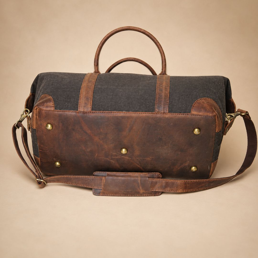 Canvas Leather Duffel Bag With Toiletry Pouch