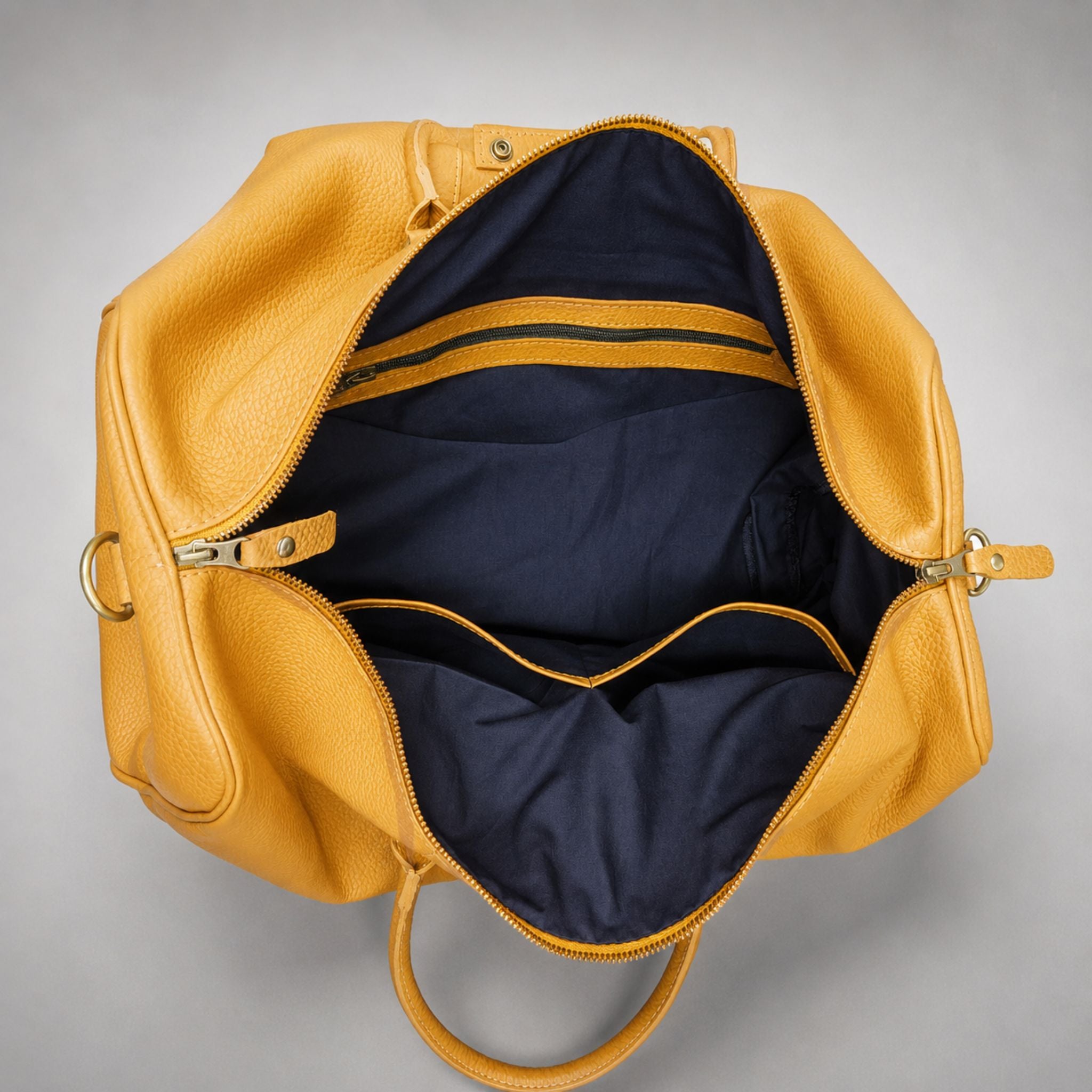 Leather Mild Travel Duffel Bag (TR-026)